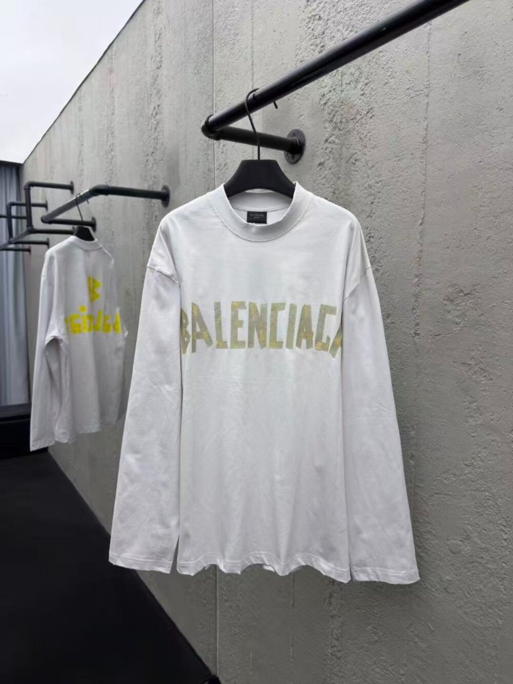 💕Balenciaga💕 Long-Sleeve Hoodie